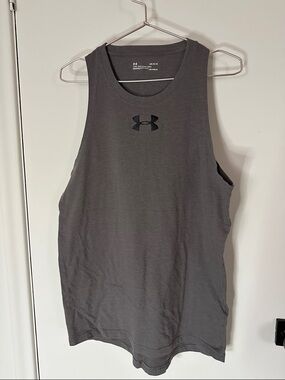 Under Armour Dark Gray Sleeveless Performance Tank